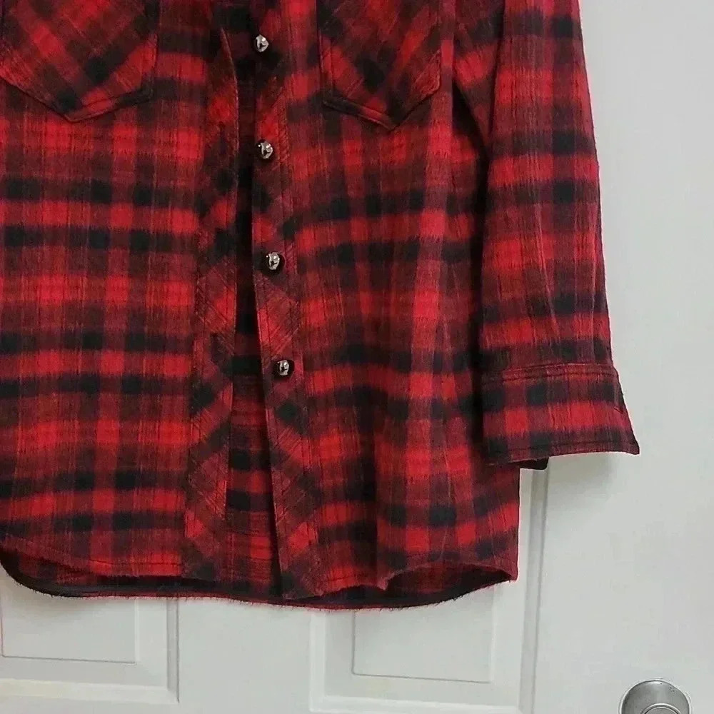 Dundas X Revolve London Oversized Shirt Shacket In Red And Black Plaid — image 6 of 8